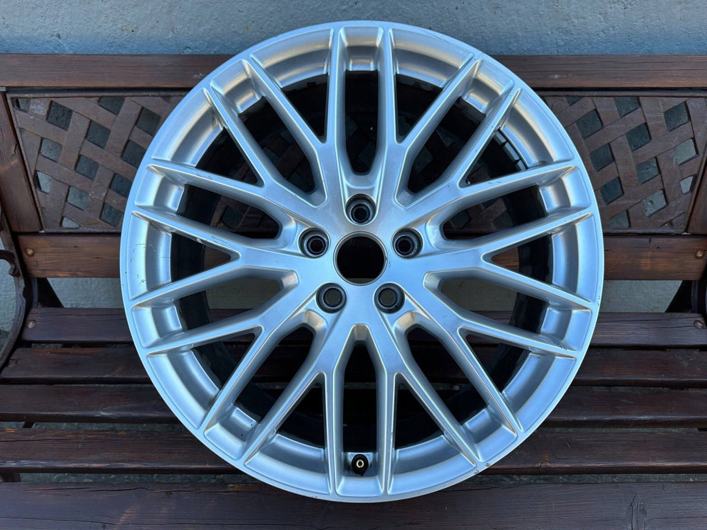 1x Alufelge 19 Zoll 8.0" 5x112 45ET Glanz Silber 81A601025L Audi Q2 Rim Wheel FEL9527584271ve