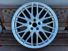Load image into Gallery viewer, 1x Alufelge 19 Zoll 8.0" 5x112 45ET Glanz Silber 81A601025L Audi Q2 Rim Wheel FEL9527584271ve