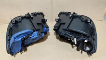 Laden Sie das Bild in den Galerie-Viewer, Frontscheinwerfer BMW 7 F01 F02 7182139 7182140 Xenon Ein Satz Headlight SCH2082374939qr