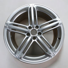 Laden Sie das Bild in den Galerie-Viewer, 1x Alufelge 20 Zoll 8.5&quot; 5x112 45ET Audi A6 Rim Wheel