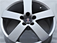 Laden Sie das Bild in den Galerie-Viewer, 1x Alufelge 17 Zoll 7.0&quot; 5x110 49ET 5390760 Saab 95 Rim Wheel