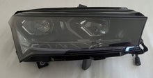 Laden Sie das Bild in den Galerie-Viewer, Frontscheinwerfer Skoda Enyaq IV 5LB941016G Rechts Scheinwerfer Headlight
