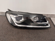 Laden Sie das Bild in den Galerie-Viewer, Frontscheinwerfer VW Touareg 7P1941034A Xenon Rechts Scheinwerfer Headlight