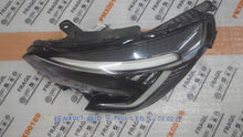 Laden Sie das Bild in den Galerie-Viewer, Frontscheinwerfer Renault Clio V 260606305R Full LED Links Headlight SCH2407492295jd