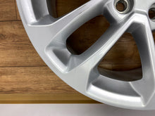 Laden Sie das Bild in den Galerie-Viewer, 1x Alufelge 17 Zoll 7.0&quot; 5x108 50ET LJ6C-1007-A1B Ford Rim Wheel