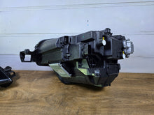 Load image into Gallery viewer, Frontscheinwerfer Skoda Karoq 57B941036B Rechts Scheinwerfer Headlight SCH7252269535ly