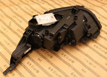 Laden Sie das Bild in den Galerie-Viewer, Frontscheinwerfer Kia Stonic LED Rechts Scheinwerfer Headlight