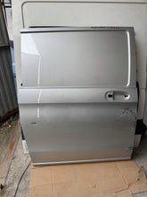 Load image into Gallery viewer, Tür Mercedes-Benz Vito A4477300305 Vorne Rechts Rot Door Porta Porte