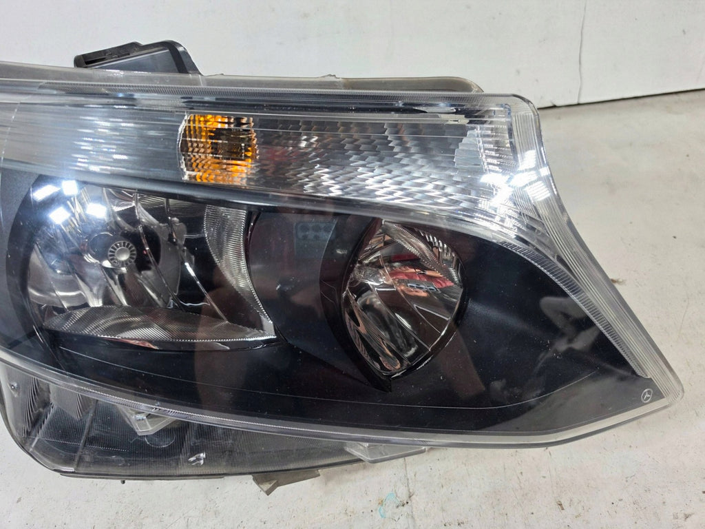 Frontscheinwerfer Mercedes-Benz Vito W447 A4479067800 Rechts Headlight SCH4529172010ic