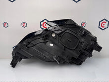 Laden Sie das Bild in den Galerie-Viewer, Frontscheinwerfer Audi A3 8Y0941011 Full LED Ein Stück (Rechts oder Links)