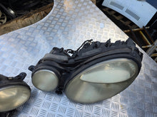 Load image into Gallery viewer, Frontscheinwerfer Mercedes-Benz W211 Xenon Ein Satz Scheinwerfer Headlight SCH9200933518bv
