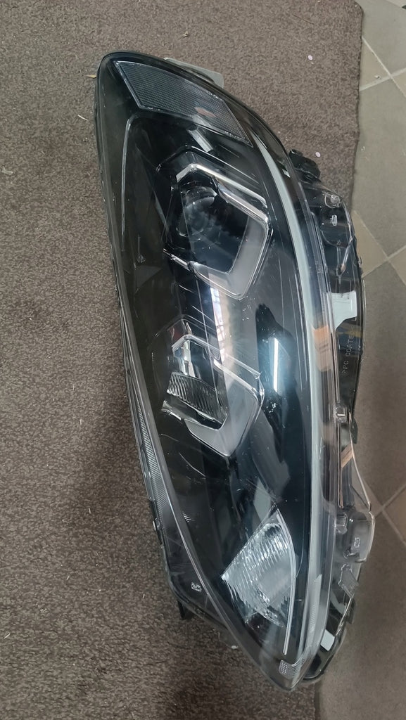 Frontscheinwerfer Ford Kuga LV4B-13E015-CD LED Ein Stück (Rechts oder Links) SCH9681930683ah