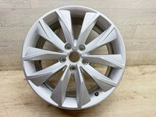Laden Sie das Bild in den Galerie-Viewer, 1x Alufelge 18 Zoll 575601025M Seat Ateca Rim Wheel FEL7282463921wj