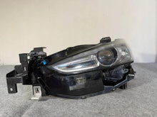 Laden Sie das Bild in den Galerie-Viewer, Frontscheinwerfer Mazda III GRF5-51040 LED Links Scheinwerfer Headlight SCH8888369217uc