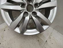 Laden Sie das Bild in den Galerie-Viewer, 1x Alufelge 16 Zoll 7.0" 4x108 44ET 9677989577 Peugeot Rim Wheel FEL7950648986sf