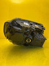 Load image into Gallery viewer, Frontscheinwerfer VW Multivan Transporter 7E1941035 LED Rechts oder Links SCH1003680675av