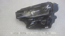 Laden Sie das Bild in den Galerie-Viewer, Frontscheinwerfer Skoda Karoq 57B941035B LED Links Scheinwerfer Headlight SCH1348162040we