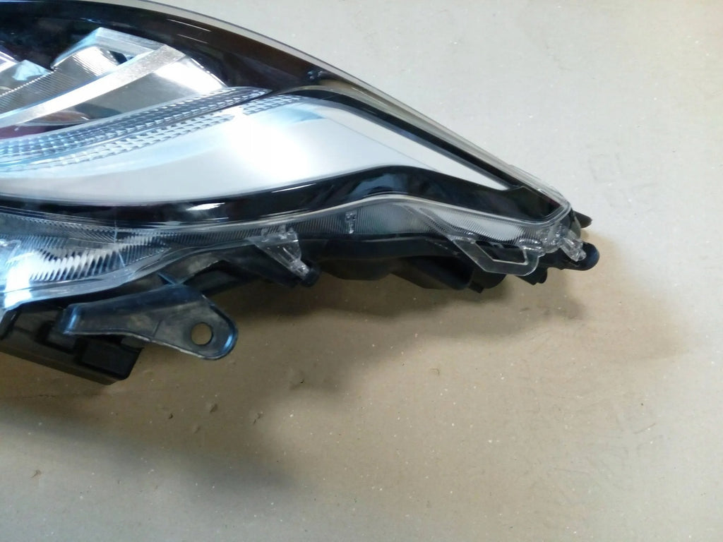 Frontscheinwerfer Toyota Yaris LED Links Scheinwerfer Headlight SCH2239765595hp