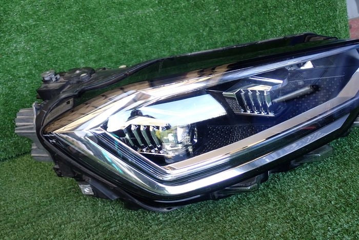 Frontscheinwerfer VW Golf Sportsvan 517941036A Rechts Scheinwerfer Headlight SCH7202519565cp