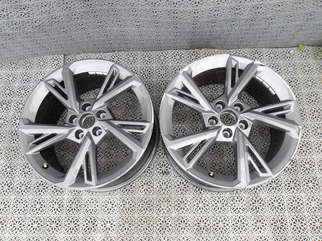 1x Alufelge 18 Zoll 8.0" 5x112 8Y0601025G Audi A3 Rim Wheel