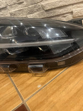Laden Sie das Bild in den Galerie-Viewer, Frontscheinwerfer Ford Focus JX7B-13E014-CE Full LED Rechts Headlight SCH9776222757uf
