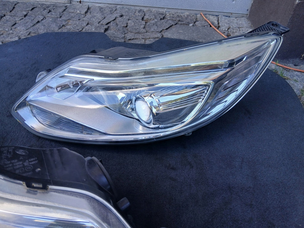 Frontscheinwerfer Ford Focus Xenon Links Scheinwerfer Headlight SCH3281883369qs