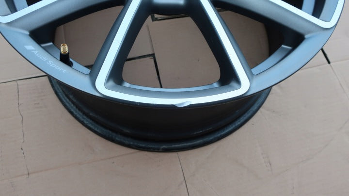 1x Alufelge 19 Zoll 8.5" 5x112 Audi A4 Rim Wheel FEL6860936289cx