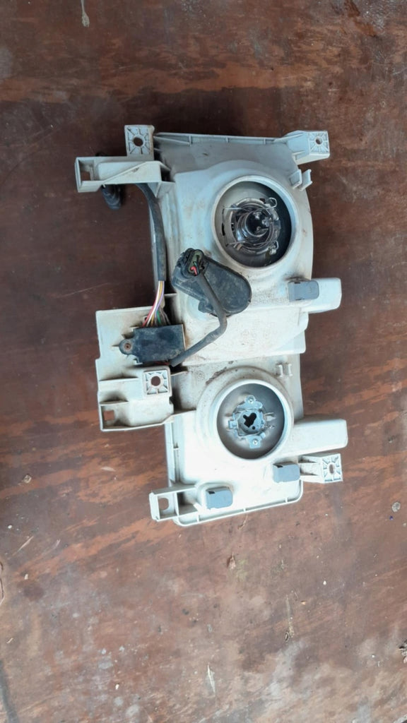 Frontscheinwerfer Mitsubishi III 67742277 Links Scheinwerfer Headlight