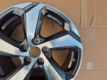 Load image into Gallery viewer, 1x Alufelge 18 Zoll 7.0" 5x114.3 35ET Toyota Rav 4 Iv Rim Wheel FEL7851540152lm