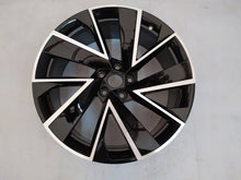Laden Sie das Bild in den Galerie-Viewer, 1x Alufelge 20 Zoll 8.0&quot; 5x112 45ET 5LA601025S Skoda Enyaq Rim Wheel