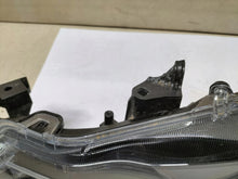 Laden Sie das Bild in den Galerie-Viewer, Frontscheinwerfer Toyota Corolla 81150-02T31-00 Links Scheinwerfer Headlight SCH4749441575xf