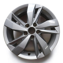 Load image into Gallery viewer, 1x Alufelge 15 Zoll 5.5&quot; 5x100 40ET 2G0601025 VW Polo Rim Wheel