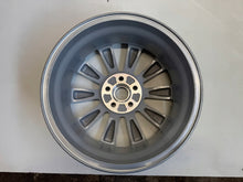 Laden Sie das Bild in den Galerie-Viewer, 1x Alufelge 18 Zoll 7.0&quot; 5x114.3 46ET Mitsubishi Rim Wheel