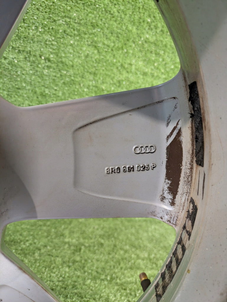 1x Alufelge 19 Zoll 8.0" 5x112 27ET Glanz Silber 8R0601025P Audi Rim Wheel FEL7720334603vo