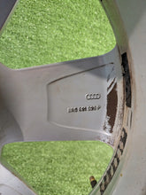 Load image into Gallery viewer, 1x Alufelge 19 Zoll 8.0" 5x112 27ET Glanz Silber 8R0601025P Audi Rim Wheel FEL7720334603vo