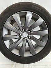 Laden Sie das Bild in den Galerie-Viewer, 1x Alufelge 17 Zoll 7.0" 5x112 39ET Glanz Schwarz 7N5601025 Seat Rim Wheel FEL3155326214yx