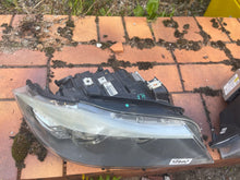 Load image into Gallery viewer, Frontscheinwerfer BMW 3 E91 E90 72402479 Xenon Ein Stück (Rechts oder Links) SCH9167073230al