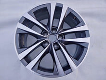 Load image into Gallery viewer, 1x Alufelge 18 Zoll 7.5" 5x114.3 39ET Glanz Graphit 403006881R Mg Espace V FEL5391684780sb