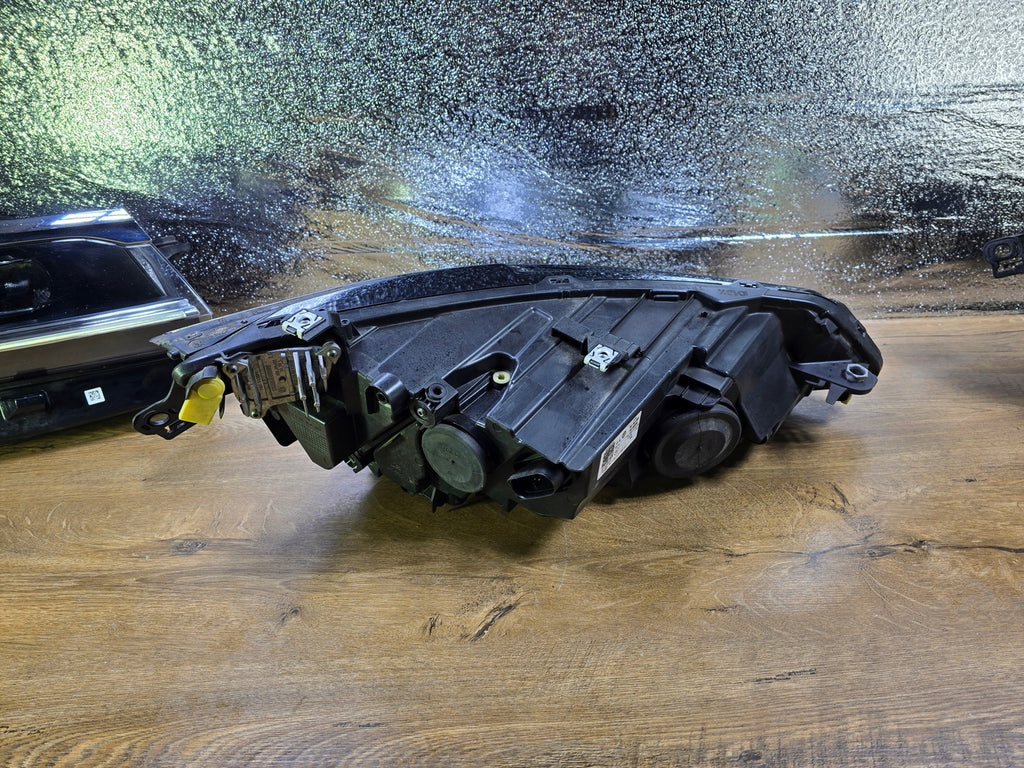 Frontscheinwerfer VW Golf VIII 5H1941005 Links Scheinwerfer Headlight SCH1159364688de