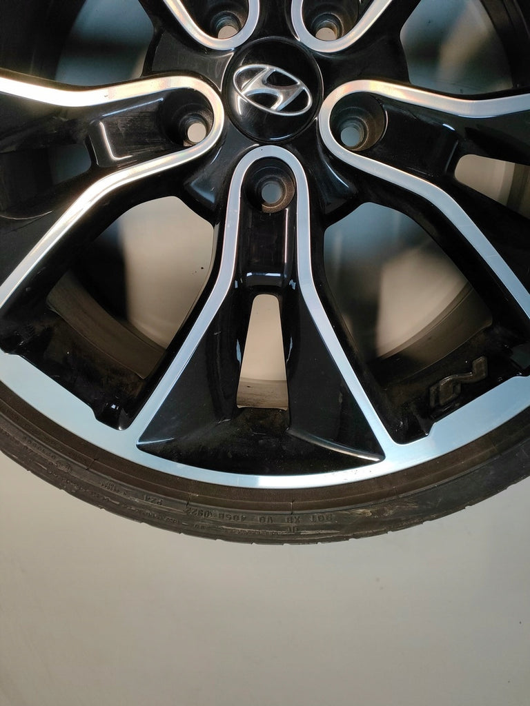 1x Alufelge 19 Zoll 8.0" 5x114.3 Hyundai I30 Rim Wheel FEL6808203990fl