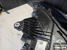 Laden Sie das Bild in den Galerie-Viewer, Frontscheinwerfer BMW 2 Active Tourer U06 5A42248 Full LED Rechts Headlight SCH9965782529iv