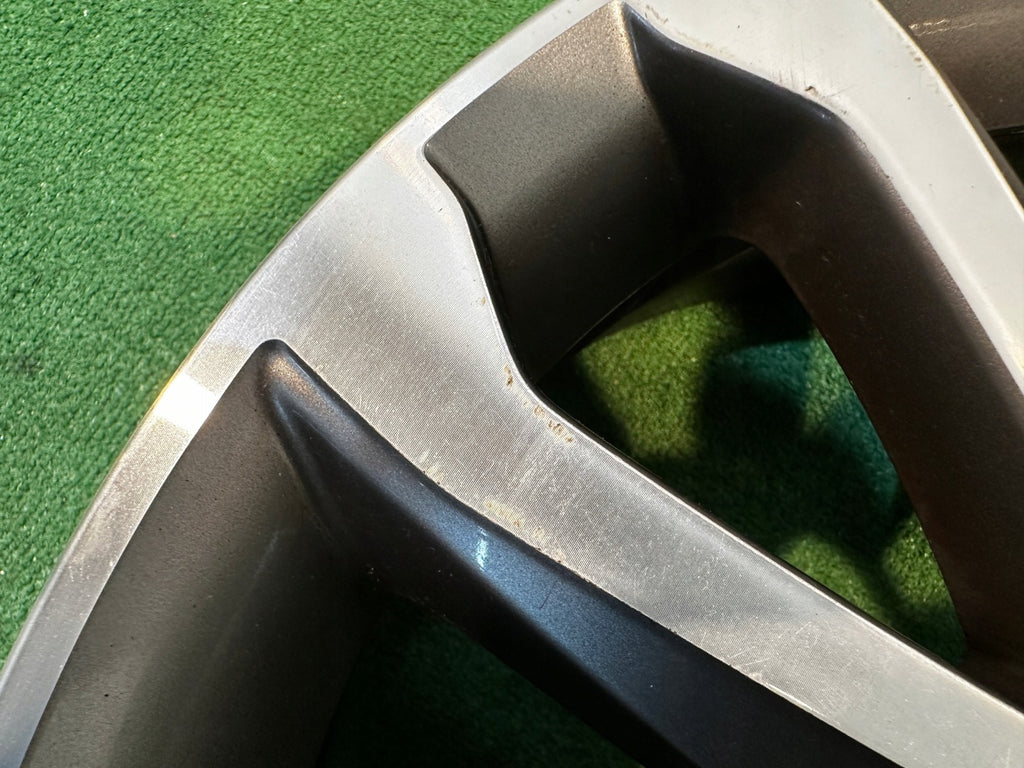 1x Alufelge 18 Zoll 7.5" 5x114.3 49 5ET 52910-2W180 Hyundai Santa Fe Rim Wheel FEL4652176999zm