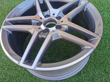 Load image into Gallery viewer, 1x Alufelge 18 Zoll 8.0" 5x112 45ET A2074010000 Mercedes-Benz Coupe Rim Wheel FEL2576213955ts