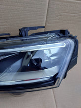 Laden Sie das Bild in den Galerie-Viewer, Frontscheinwerfer Audi Q3 8U0941005 Xenon Links Scheinwerfer Headlight