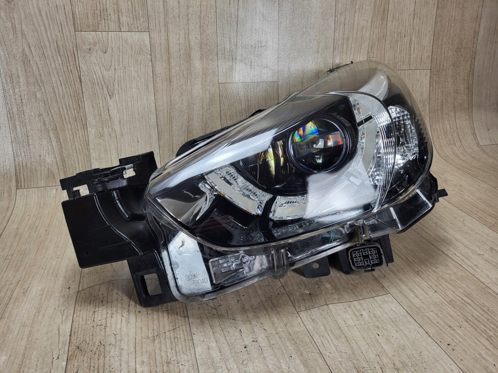 Frontscheinwerfer Mazda 2 D09K-51040 Full LED Links Scheinwerfer Headlight SCH7064924701wp