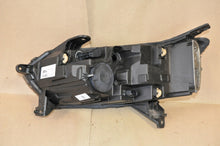 Laden Sie das Bild in den Galerie-Viewer, Frontscheinwerfer Dacia Sandero III Logan Jogger 260106343R Rechts Headlight