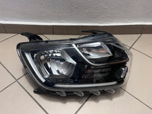 Load image into Gallery viewer, Frontscheinwerfer Dacia Duster 260101133R 260101133 LED Rechts Headlight SCH4677291937ko
