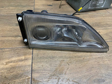 Load image into Gallery viewer, Frontscheinwerfer Mercedes-Benz A0028205161 Rechts Scheinwerfer Headlight