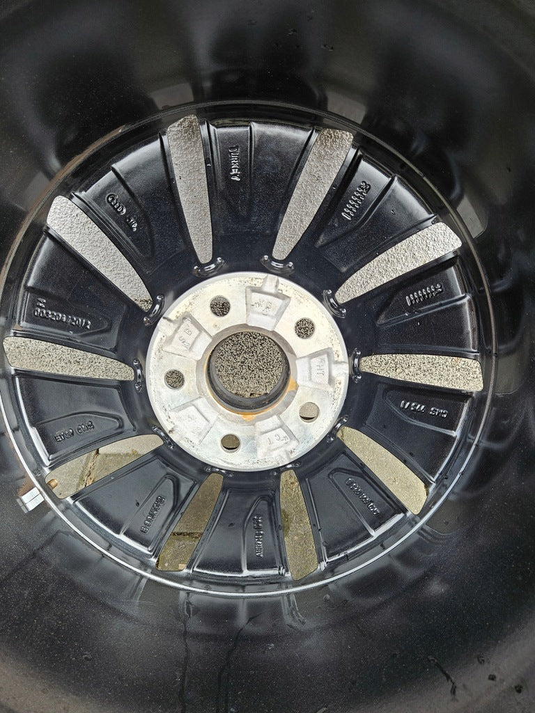 1x Alufelge 18 Zoll 8.0" 5x112 39ET Glanz Grau 4K0601025 Audi A6 Mg Rim Wheel FEL9654708639we