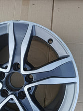 Laden Sie das Bild in den Galerie-Viewer, 1x Alufelge 17 Zoll 7.0" 5x112 48 5ET A2054010800 Mercedes-Benz W205 Rim Wheel FEL6504234933ia